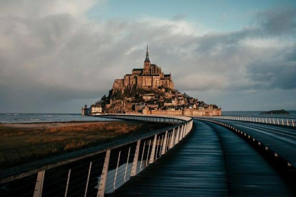 La Baie Du Mont De Proche Du Mont Saint Michel Apartment